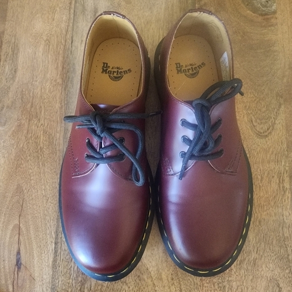 Dr Martens 1461 Cherry Red Oxford Smooth Leather Shoes Mens 6 / Womens 7 main image 14